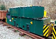 matériel de transport ferroviaire : locomotive électrique dite loco Accus