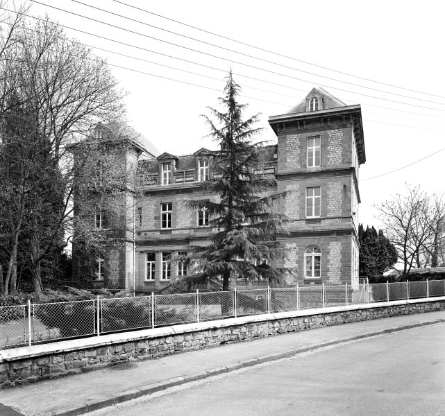 sanatorium (maison de repos), mairie