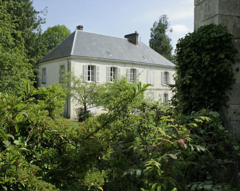 presbytère actuellement maison