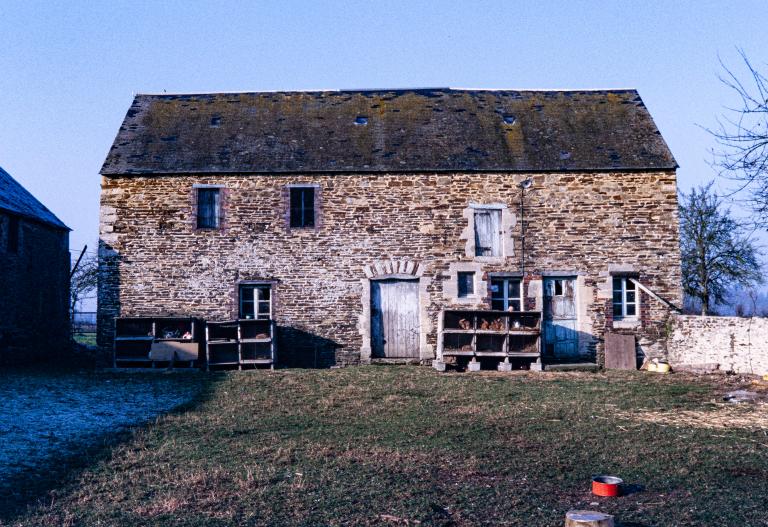 La céramique industrielle dans le Bessin (Calvados) et le département de la Manche : les poteries