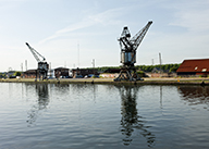 usine de préparation de produit minéral : usine d'agglomération Les combustibles de Normandie (LCN), puis France Charbons