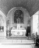 ensemble d'un autel tombeau, d'une gradin d'autel, d'une tabernacle et d'une exposition