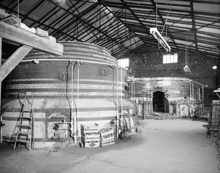 usine de grès Poterie Castel, puis Cheval