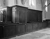 ensemble des bancs de choeur et lambris de demi-revêtement