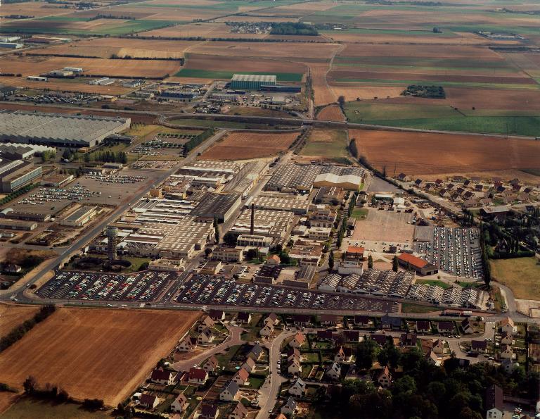 usine de produits explosifs dite pyrotechnie de Cormelles, puis usine d'armes UFRAMEC, puis usine de matériel électroménager Moulinex