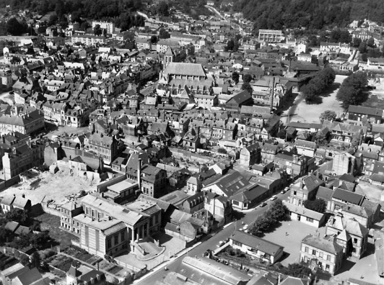 présentation de la commune de Pont-Audemer