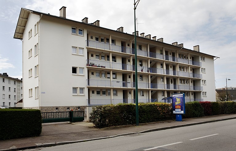 Îlot D, îlot de la reconstruction : immeuble, école maternelle La Fontaine, chambre de commerce