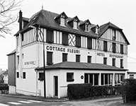 hôtel de voyageurs dit Cottage Fleuri