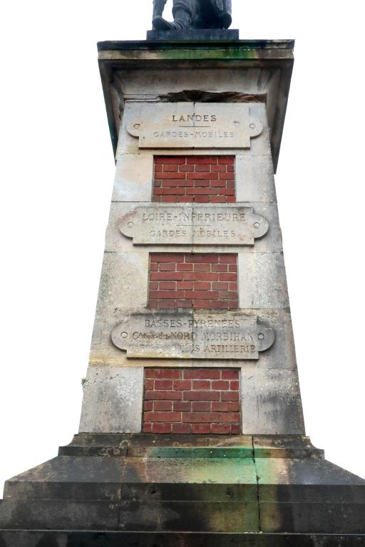 monument aux morts et monument funéraire dit du Mobile (Guerre de 1870-1871)