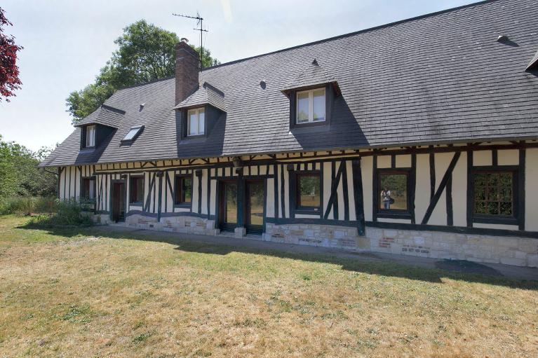 ferme, actuellement gîte