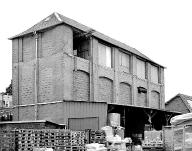 Filature de laine Bernays, puis Bourgeois, puis Nivert et Bourgeois, puis usine de peintures et de vernis Holden Europe