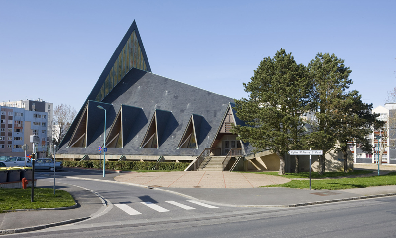 église paroissiale saint Pierre saint Paul