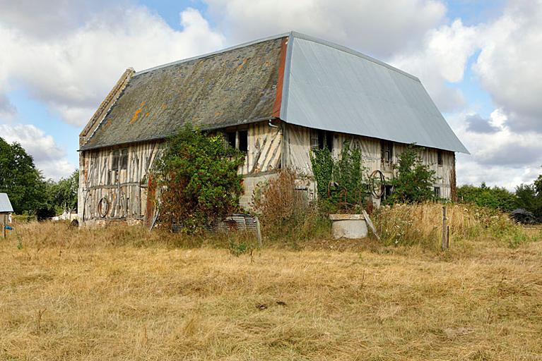 logis seigneurial