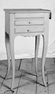 chiffonnière de style Louis XV