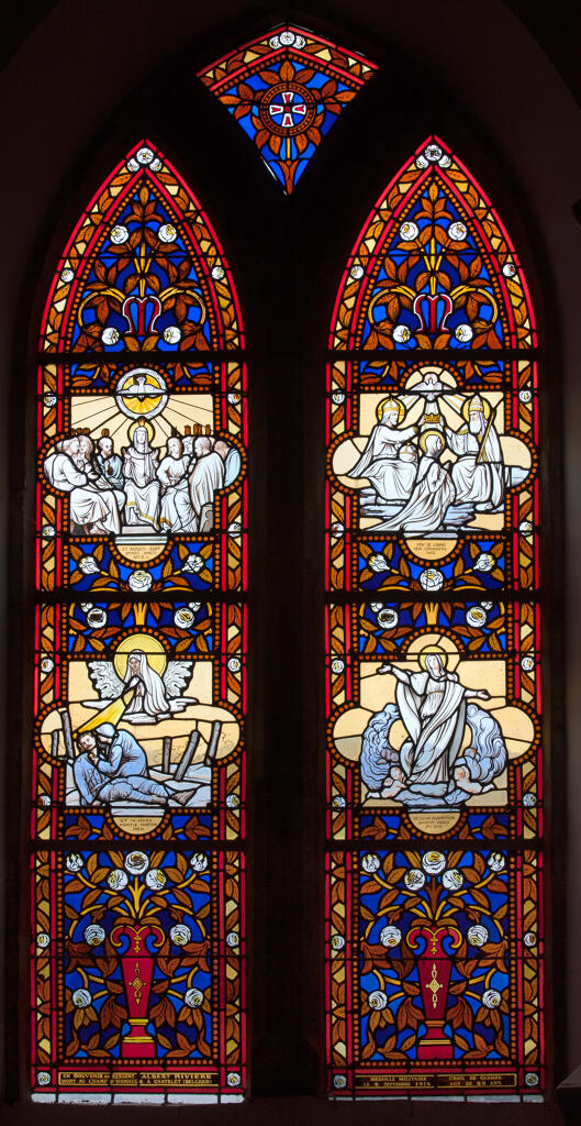 Verrière hagiographique et commémorative de la guerre de 1914-1918 : Scènes de la vie de la Vierge Marie, à la mémoire de Albert Rivière (baie 2)