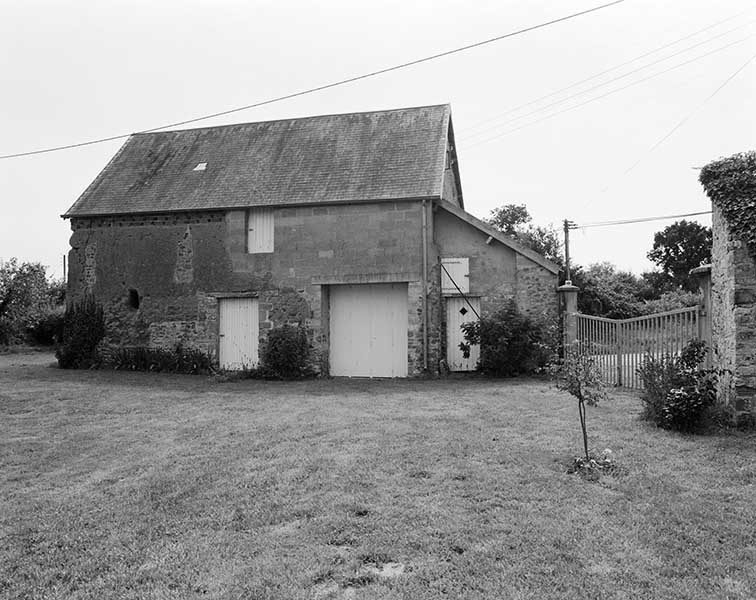 ferme, actuellement maison