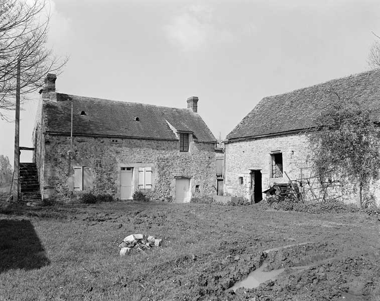 les maisons et fermes du canton de Trun