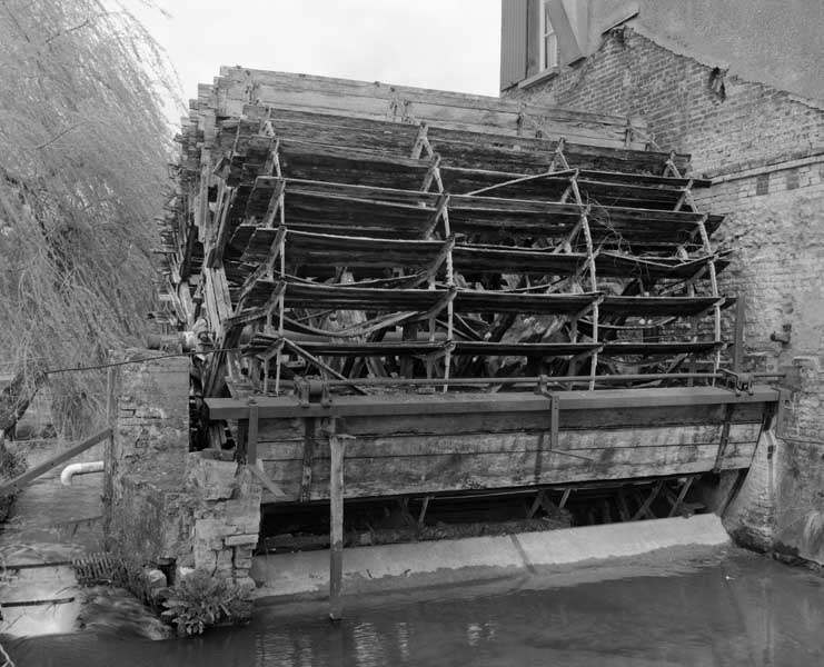 moulin à foulon, puis usine textile