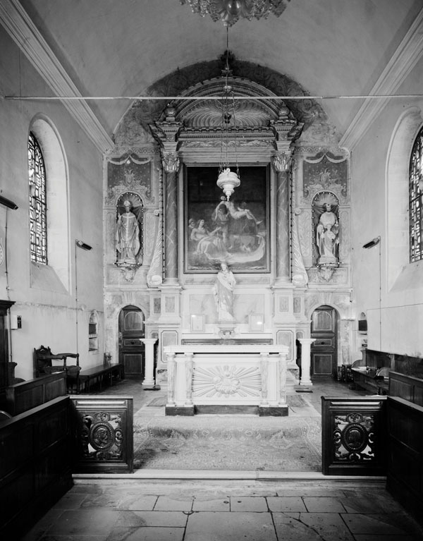 ensemble du maître-autel : autel et retable architecturé