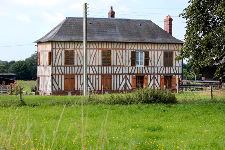 maisons et fermes de Hauville