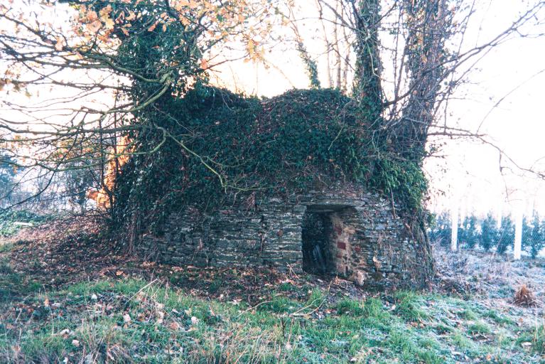 La céramique industrielle dans le Bessin (Calvados) et le département de la Manche : les poteries