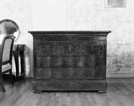 commode, bas d'armoire-secrétaire à abattant