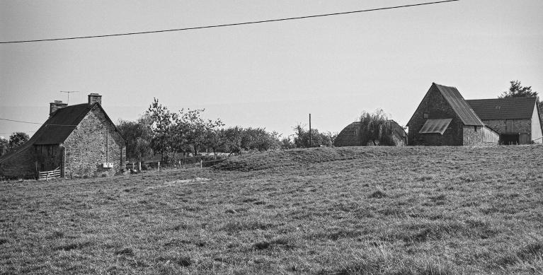 La céramique industrielle dans le Bessin (Calvados) et le département de la Manche : les poteries