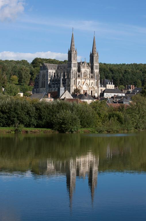 présentation de la commune de La Chapelle-Montligeon