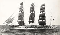 bateau de marchandises en vrac : quatre mâts barque (vracquier) dit MARTHE