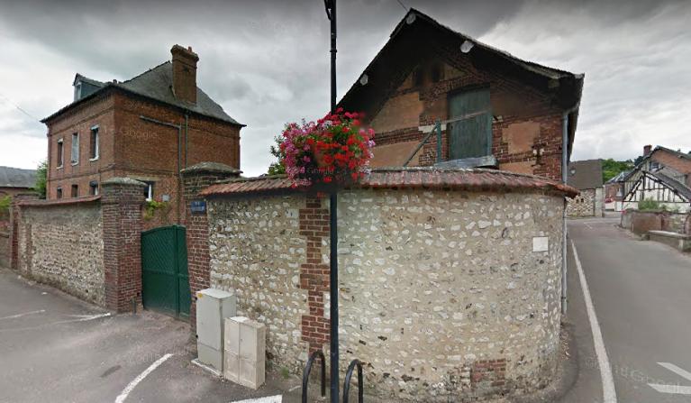 moulin à blé de l’Église, puis scierie Douville, puis usine de pièces en bakélite Isodio