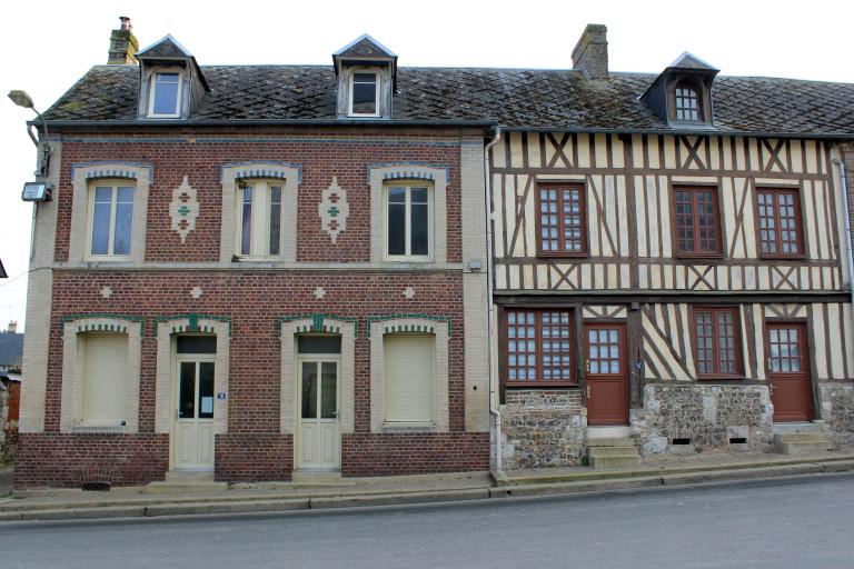 maisons du bourg de Hauville