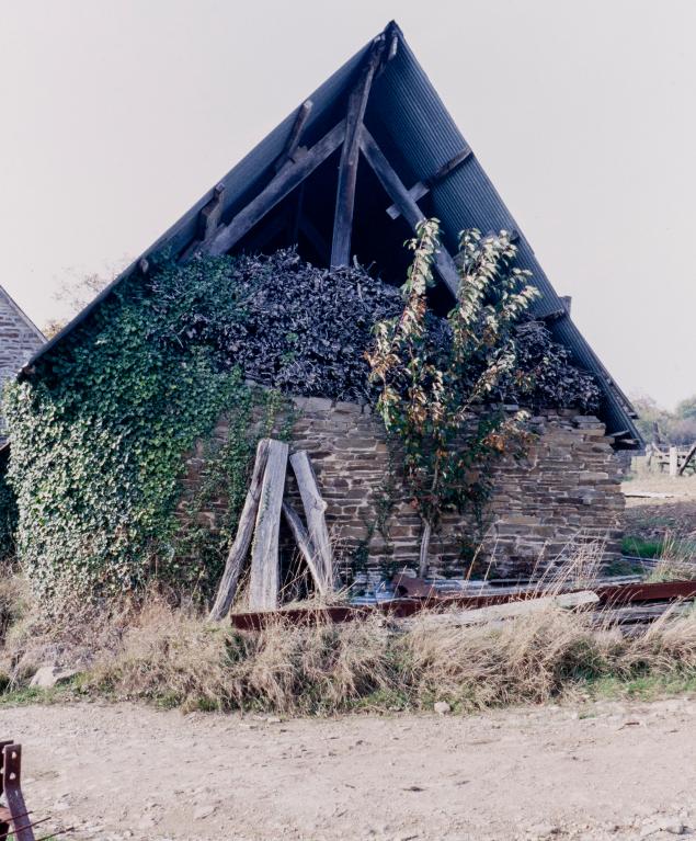 La céramique industrielle dans le Bessin (Calvados) et le département de la Manche : les poteries