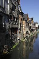 rivière aménagée et canaux