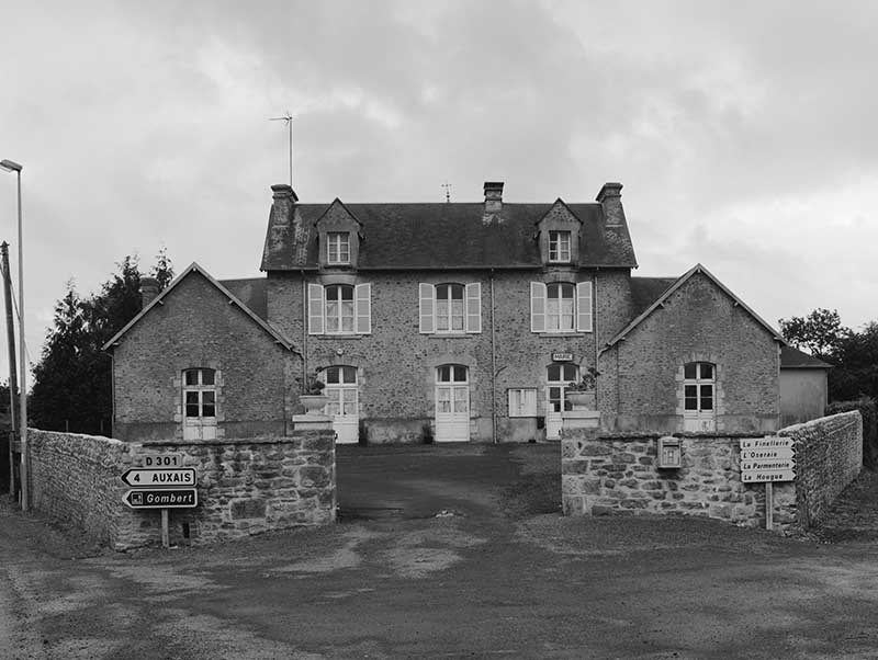 mairie-école primaire, actuellement mairie