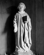 statue (demi-nature) : saint Gorgon