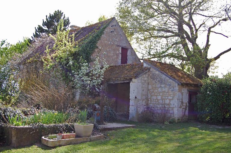 ferme actuellement maison