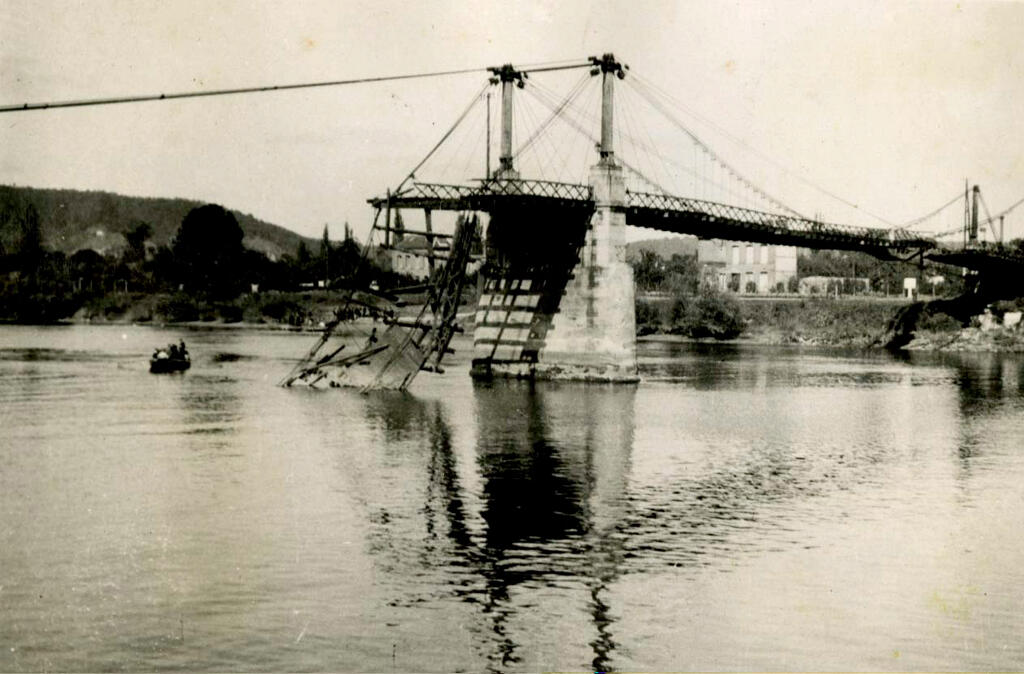 pont Guynemer (ancien pont suspendu)