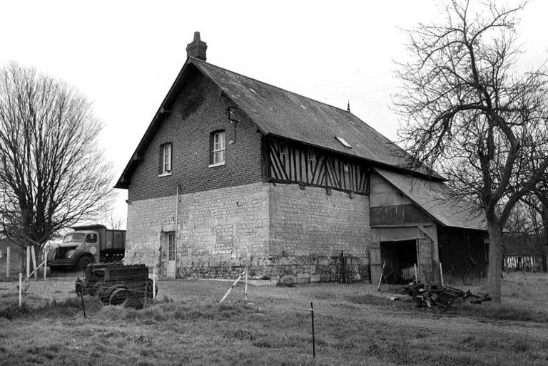 relais de poste, actuellement maison