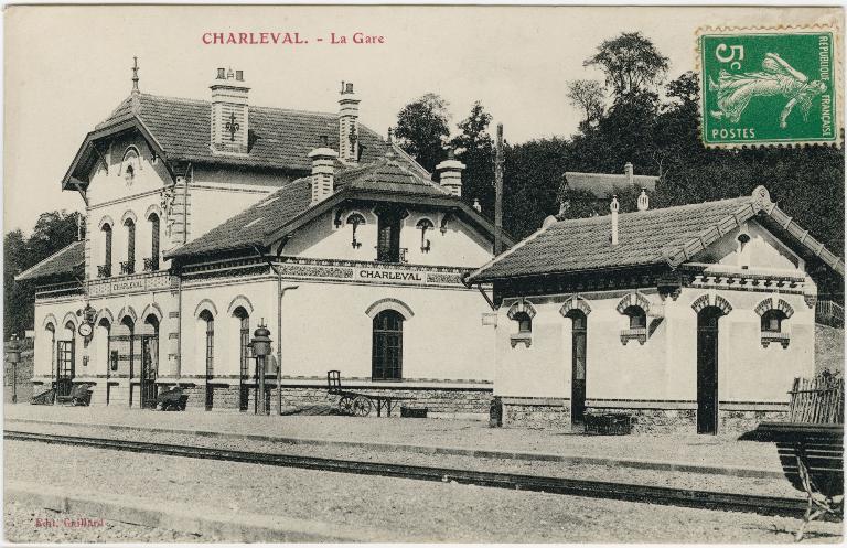 gare de Charleval