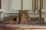 ensemble d'un tabernacle et de 2 gradins d'autel
