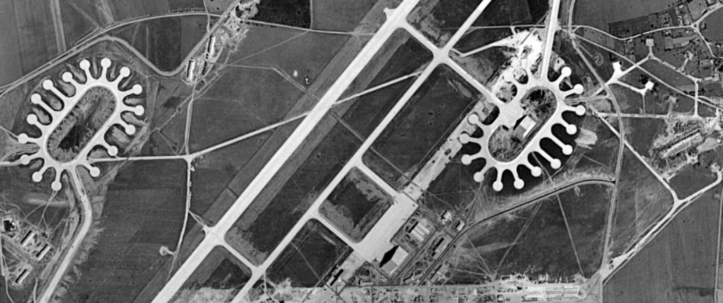 ensemble des infrastructures militaires et civiles de la base américaine d'Evreux-Fauville