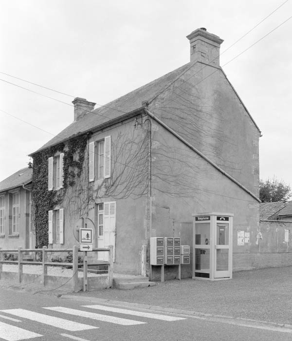 maison, mairie, école primaire