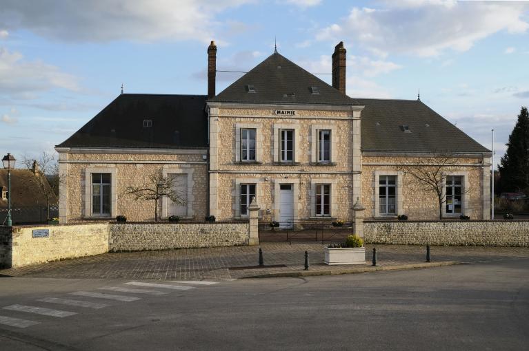 mairie et école publique primaire, actuellement mairie