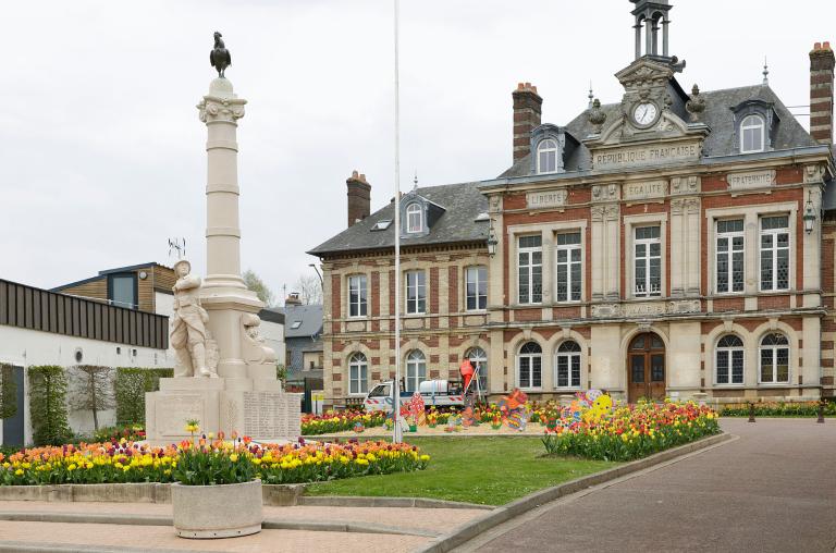 monument aux morts de la guerre de 1914-1918 : Grenadier