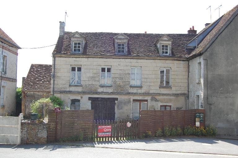 le bourg de Saint-Mard-de-Réno