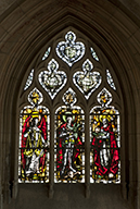 Chevet. Baie n° 0 : saint Michel, saint Georges et saint Etienne, vue d'ensemble (verrière réalisée par l'atelier Max Ingrand).