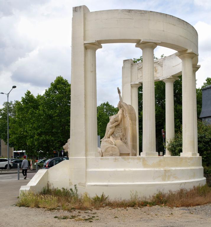 monument aux morts de la guerre de 1914-1918, dit monument aux Forains