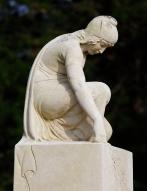 monument aux morts de la guerre de 1914-1918 : Marianne en deuil