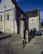 le mobilier de l'église paroissiale Saint-Aubin