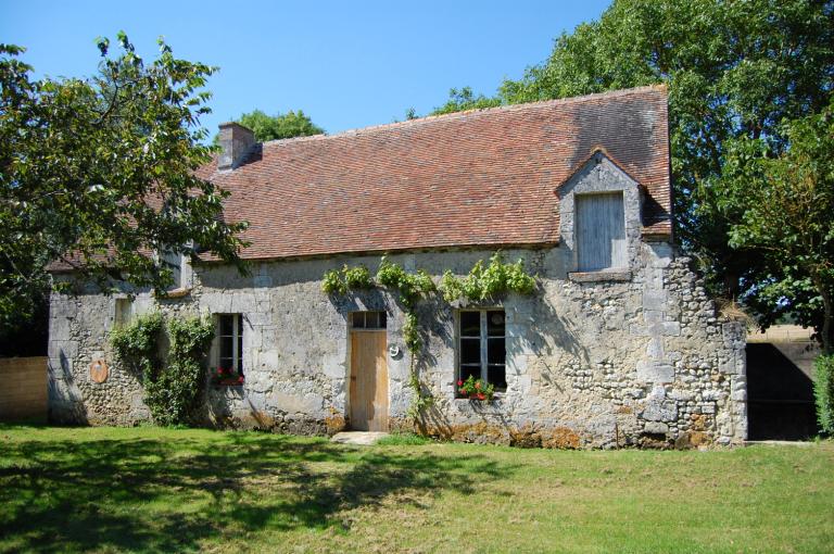 Ferme de type 'bloc à terre' à la Bretonnière (sélectionnée).